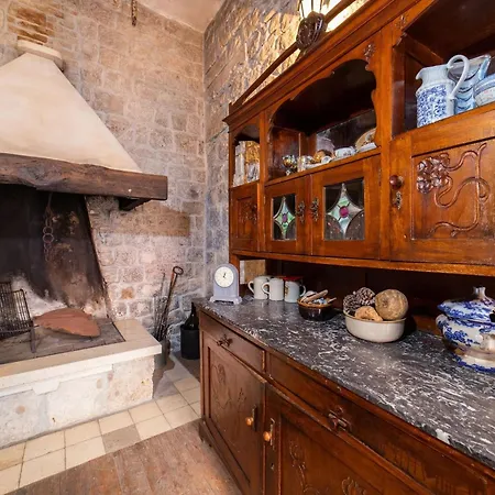 Villa Seafront With Furnished Sun Terrace, Close To The - Four Bedroom *